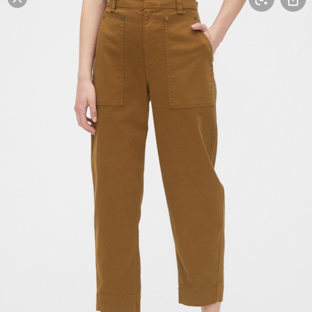 GAP Barrel Khaki Pants
